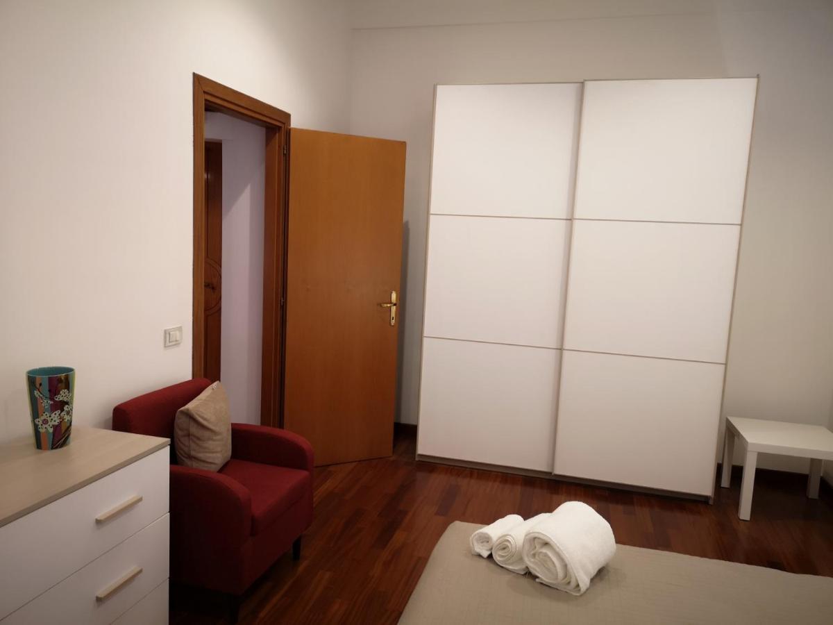 Marina Apartment City Centre Каляри Екстериор снимка