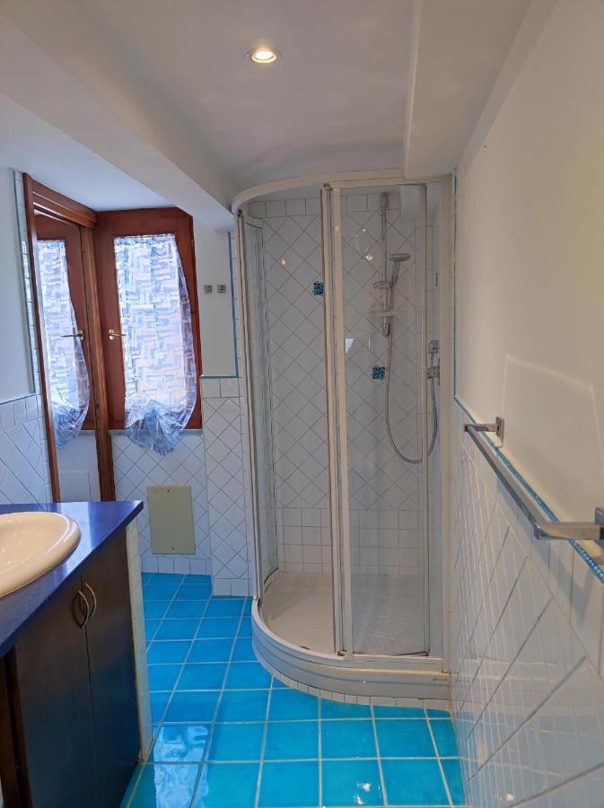 Marina Apartment City Centre Каляри Екстериор снимка